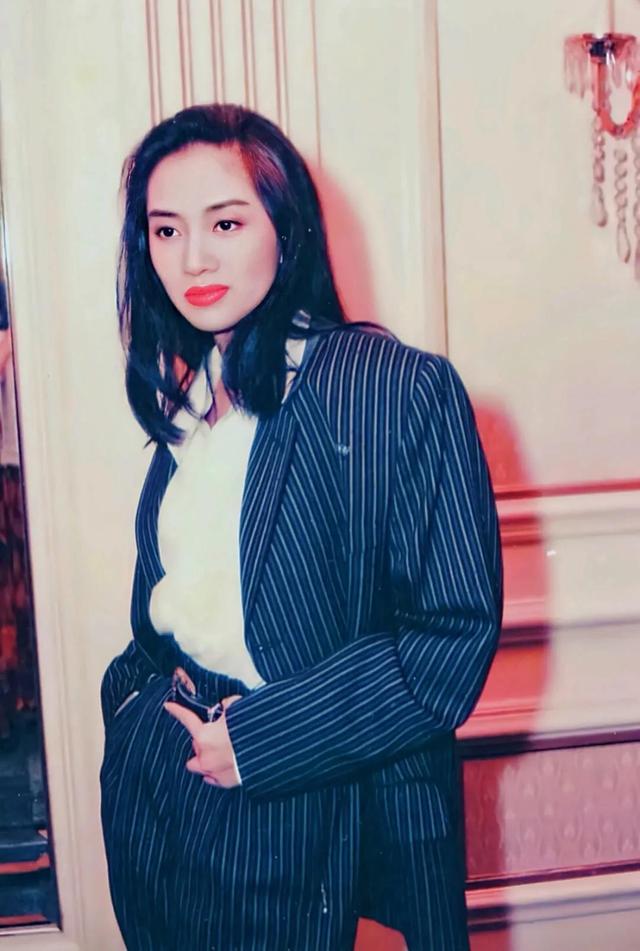 明星怀旧系列图片壁纸～梅艳芳