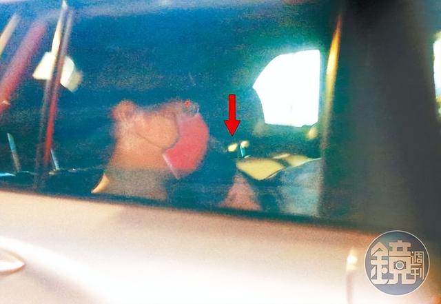 朱轩洋爆劈腿！趁网红女友出差「公园交缠吴卓源」亲热激吻