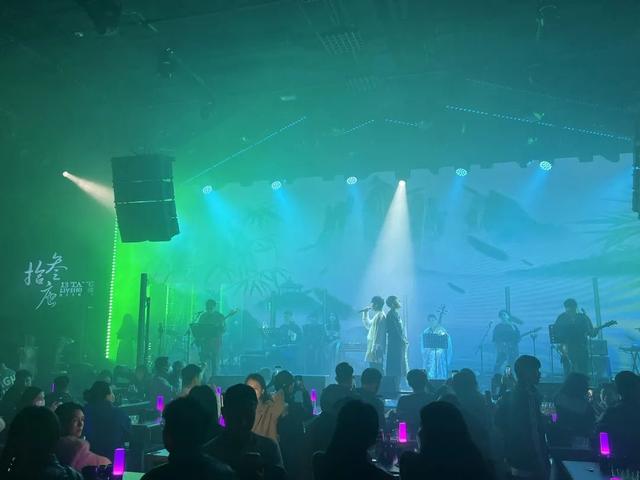 2月23日丨百万抖音红人韩尚霏邀你来拾叁唐Livehouse酒吧听歌！