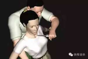 麻袋绑架(18岁漂亮聋哑姑娘，被俩男人套进麻袋绑走，拿手机打字要她二选一)