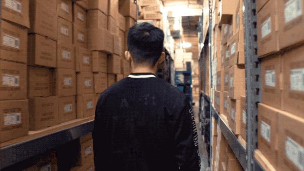 中国90后成美国鞋王：没有我买不到的鞋