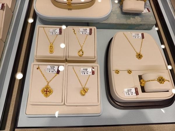 年轻人悄然兴起“淘金热”，“国潮风”金饰品最受青睐