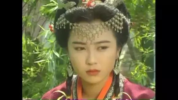 成名于开心鬼系列，一直是我们心中最美的小鱼