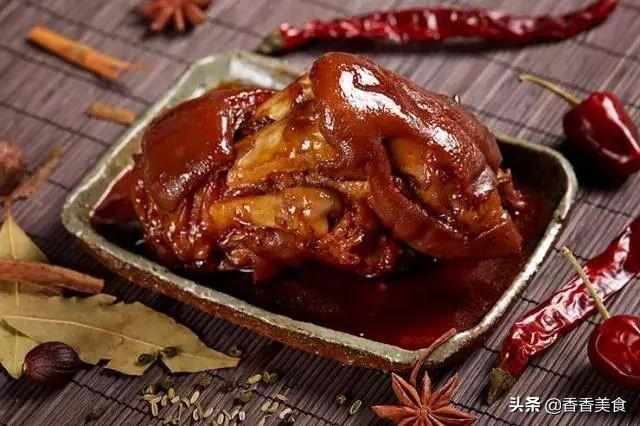 吃货们又爱又恨的大猪蹄子，有人竟把它做出了门道来