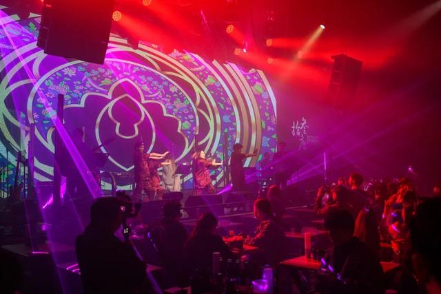 2月23日丨百万抖音红人韩尚霏邀你来拾叁唐Livehouse酒吧听歌！