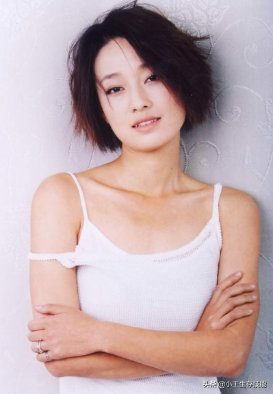 管虎的一部电视剧里面竟然有三个女友