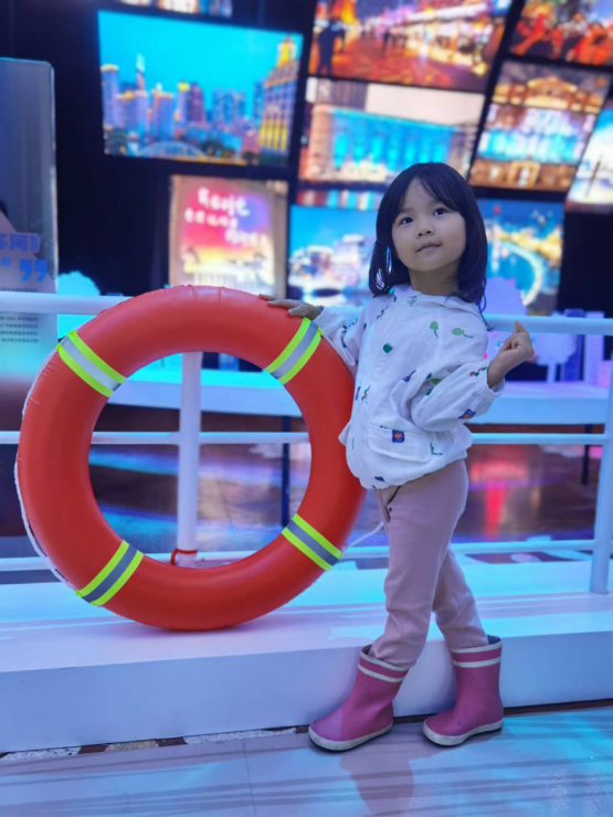 一个会讲故事的光影大展：解密“夜上海”传奇