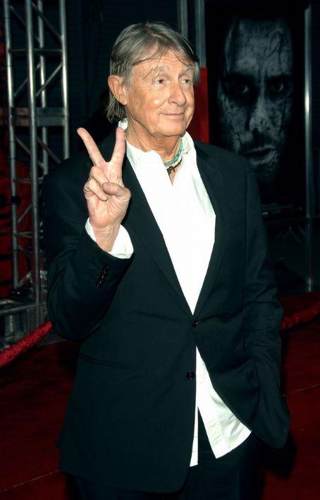 大咖对他“爱恨交加”，关于乔·舒马赫的8个故事丨逝者