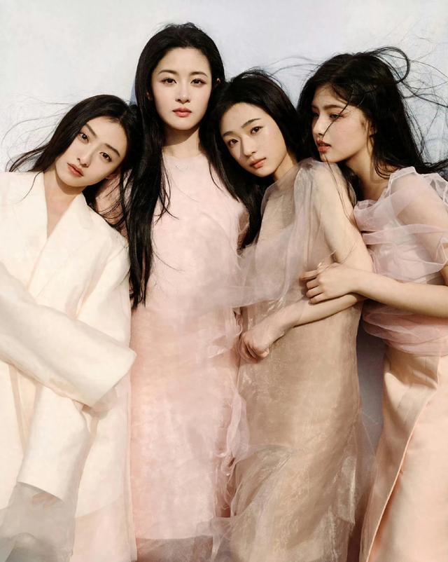 “00后四小花旦”同框，赵晴，艾米，胡连馨，王和，谁赢了？