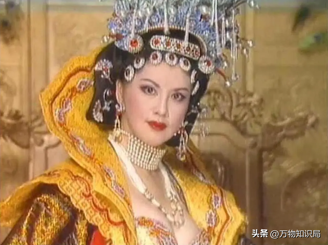 中国第一美妇有多美？坐牢离婚拍三级片，还因太美被克林顿接见