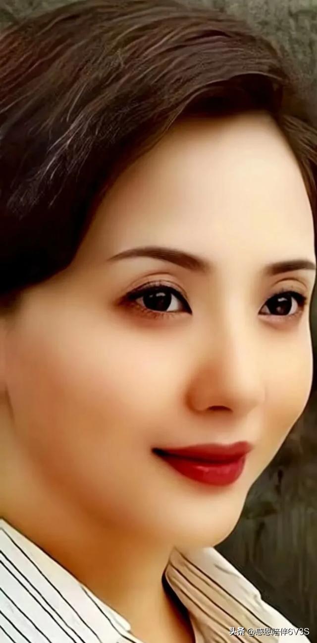 陶慧敏年轻时候的她，堪称众多人心中的女神，