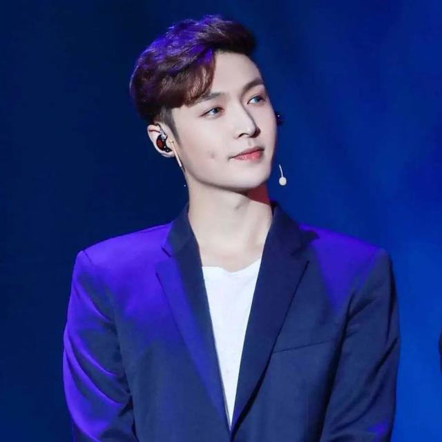 张艺兴卷入罗志祥出轨事件,疑回应撇清关系:污泥满身也不染半分