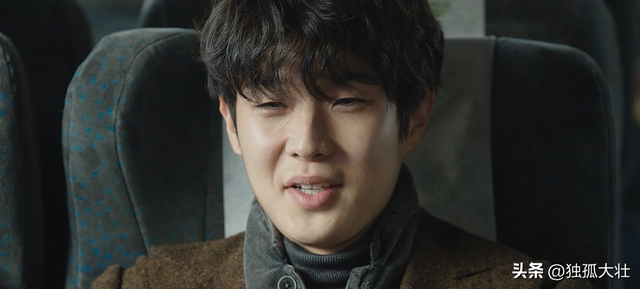 《魔女2》中的隐藏细节，第三代超能力者已经出现