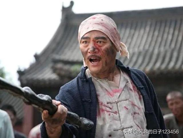 为什么戴若男在家里不可一世，嫁给白金柜就变得唯唯诺诺了呢？