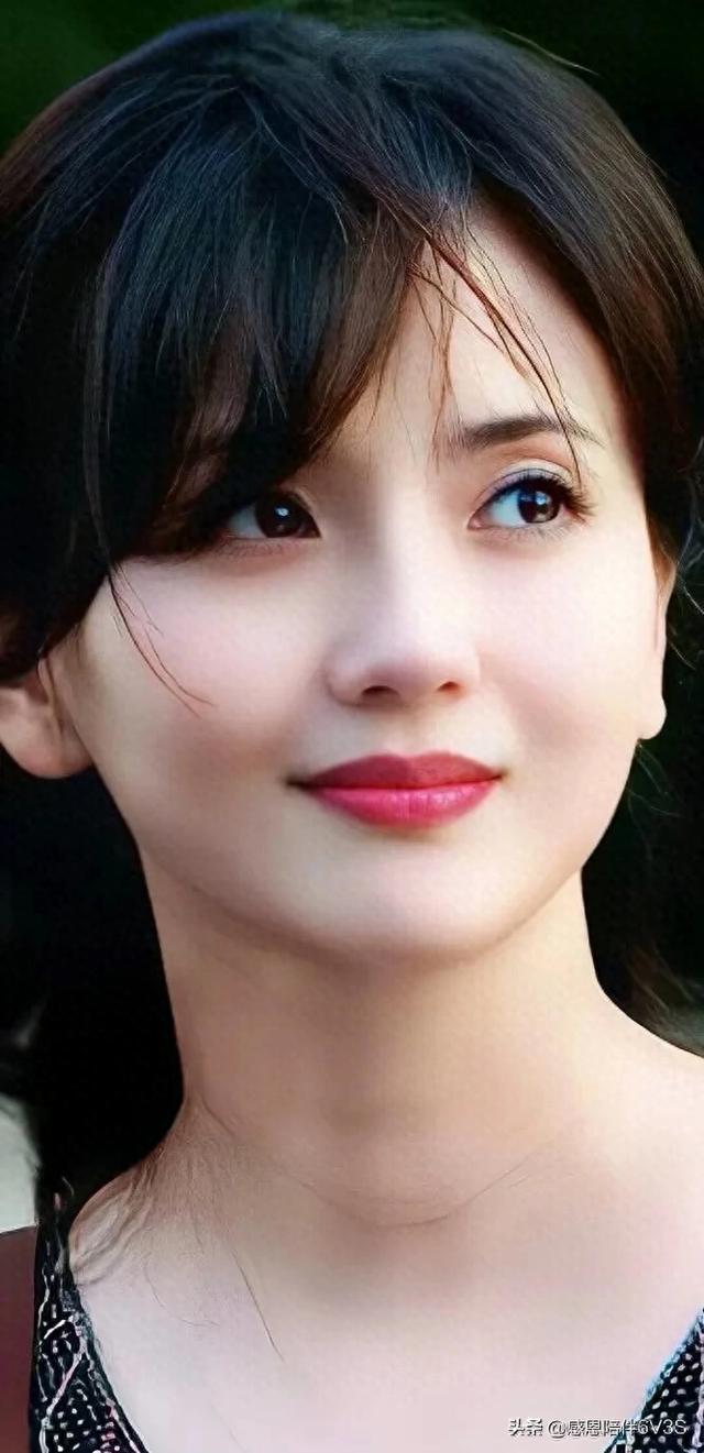 陶慧敏年轻时候的她，堪称众多人心中的女神，