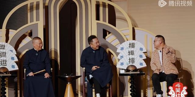 斗笑社3：孟鹤堂搭档烧饼再拿第一，女弟子赵芸一踢馆欠点火候