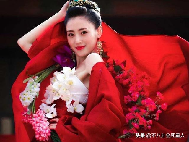 郭珍霓的退圈，揭示了娱乐圈的“残酷”