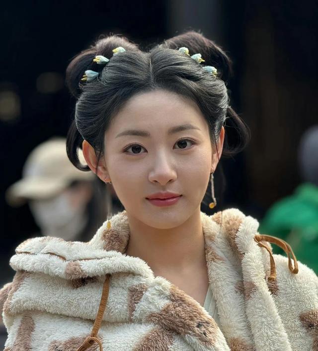 “00后四小花旦”同框，赵晴，艾米，胡连馨，王和，谁赢了？