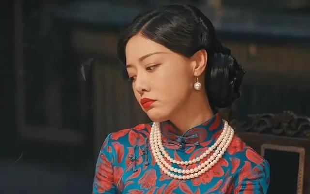 “小姨妈”邓家佳，天赋不够努力来凑，骨子里的坚毅助她频获大奖