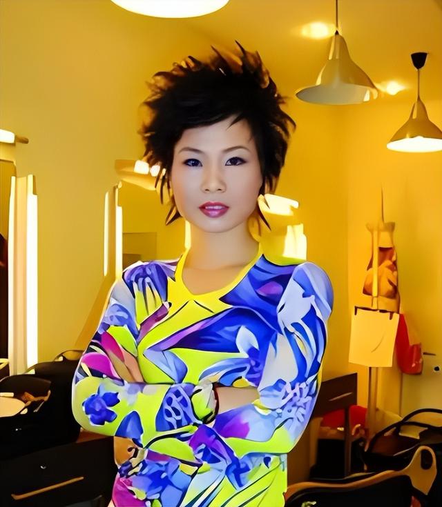 她从高烧再到离世仅16天，带病参加春晚，最后的时间也留在舞台上