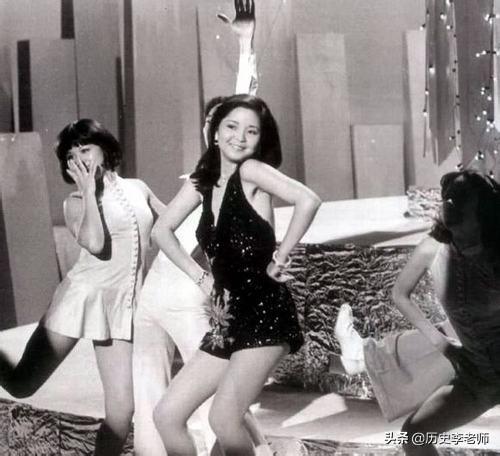 10张老照片回顾邓丽君的一生：死因至今成谜，墓地花费1元钱购买