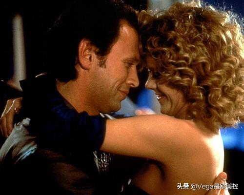 22个来自经典欧美电影中的浪漫之吻，哪个是你的爱情启蒙？