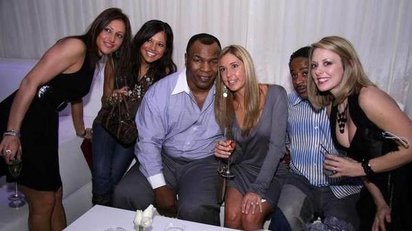 拳坛五大淫棍：泰森在监狱里也不闲着，一人赶超NBA巨星罗德曼