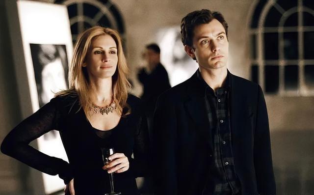 全裸上阵，彻底放飞，这些欧美电影，据说是清场拍摄，很露骨