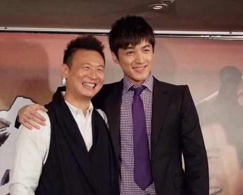 《粉红女郎》播出16年，曾经穿粉西装的龚喜还有谁记得？