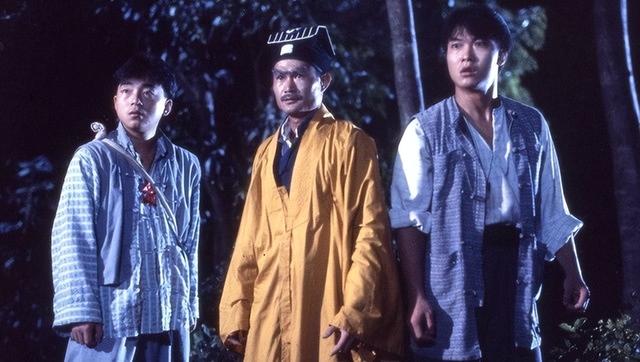 湘西最后一位赶尸人，真实还原恐怖赶尸场景，并上演死鸡复活术