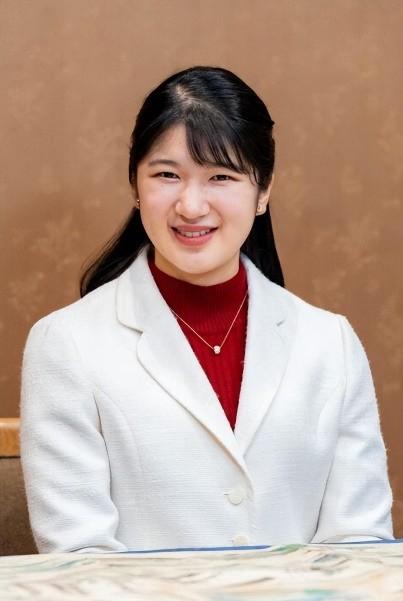 日本皇室最美公主：29岁佳子漂亮却小家子气，远不如爱子气场强大