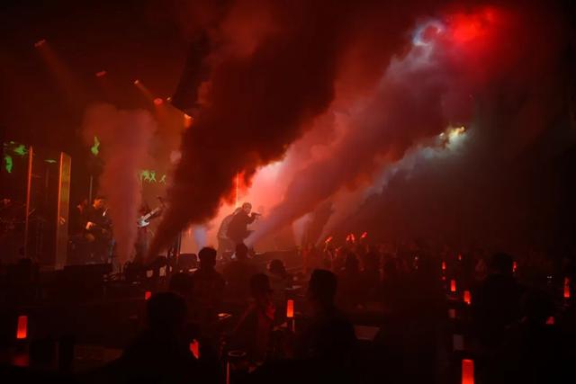 2月23日丨百万抖音红人韩尚霏邀你来拾叁唐Livehouse酒吧听歌！