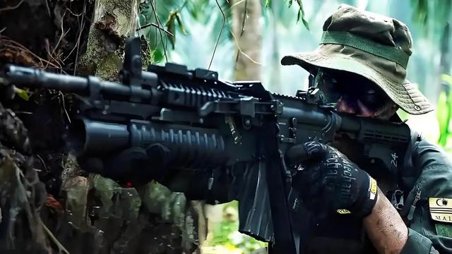 2025最新上映的十部超猛影片推荐