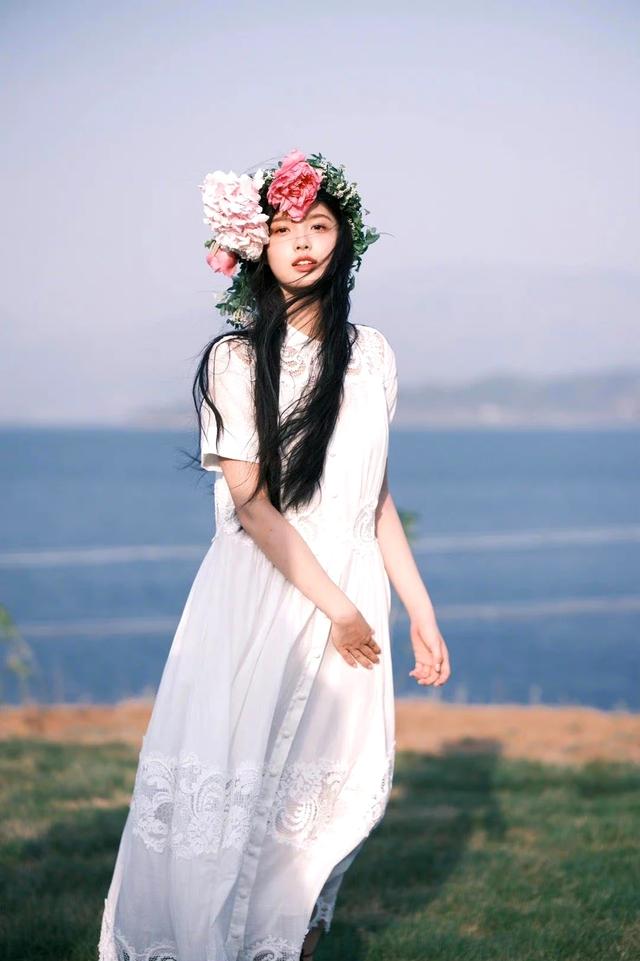 “00后四小花旦”同框，赵晴，艾米，胡连馨，王和，谁赢了？