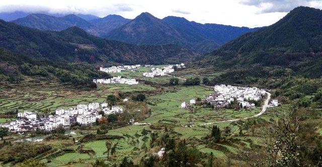 影像｜莱钢老年《摄影视界》作品欣赏：展现五光十色的世界