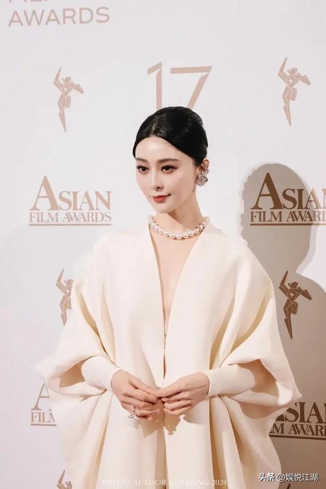 范冰冰老爸真帅，73岁与女儿像兄妹，女儿新男友就按老爸标准找的