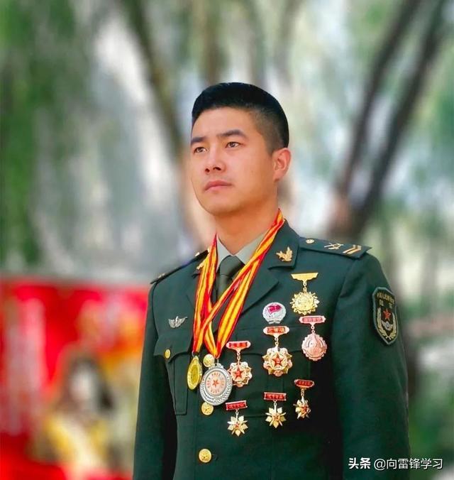 王俊勇：让“战场神经”畅通无阻