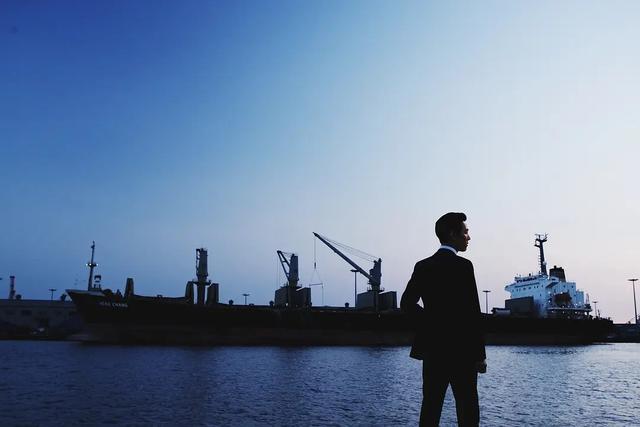 韩国黑帮电影：十部精彩之作震撼来袭