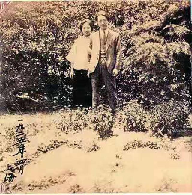 民国另类师生恋：他追到女生家里，其夫拱手让妻，还和他登报交友