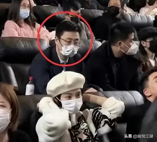 范冰冰老爸真帅，73岁与女儿像兄妹，女儿新男友就按老爸标准找的