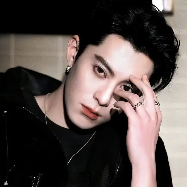 善恶有报!2025刚开始王劲松就给内娱演员敲警钟,王鹤棣感同身受