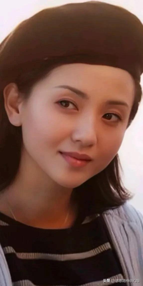 陶慧敏年轻时候的她，堪称众多人心中的女神，