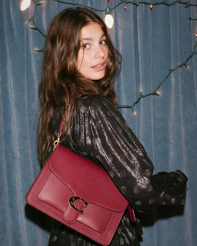 顶级超模卡妹Camila，小李子的女朋友，电影圈潜力新人