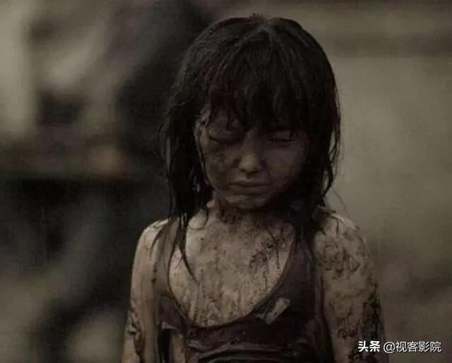 张子枫：20岁24次获奖45部作品，你和她隔着一份成熟