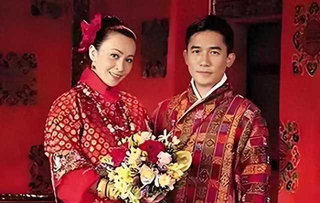 38岁和张曼玉因戏生情，46岁和刘嘉玲结婚，梁朝伟到底更爱谁