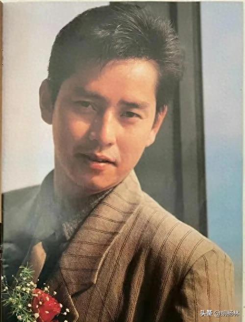 乐坛传奇的唱功对垒：谭咏麟与费玉清