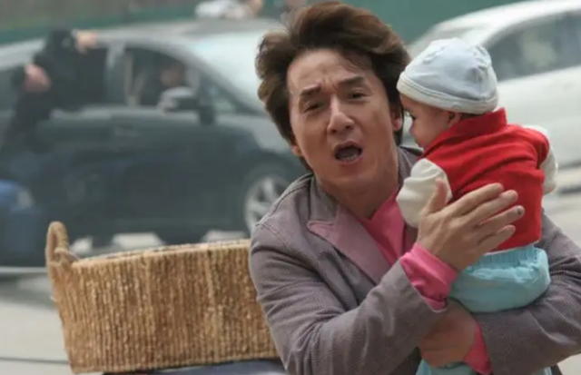 还记得《宝贝计划》里的小婴儿吗？曾与成龙搭档，后来怎样了