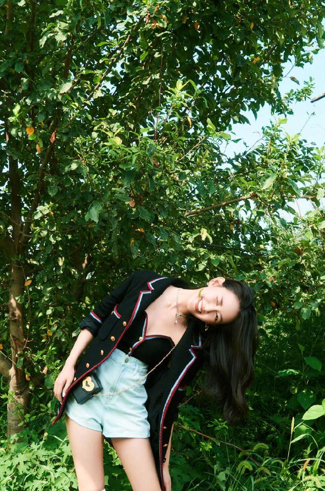 蒋依依-又是一个艳阳天