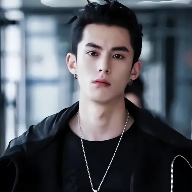 善恶有报!2025刚开始王劲松就给内娱演员敲警钟,王鹤棣感同身受