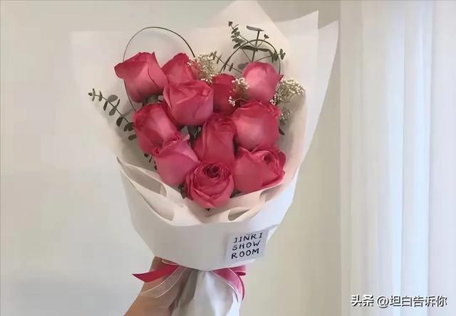 男人，第一眼就喜欢上你，大都是因为，你让他有了这些异样的感觉